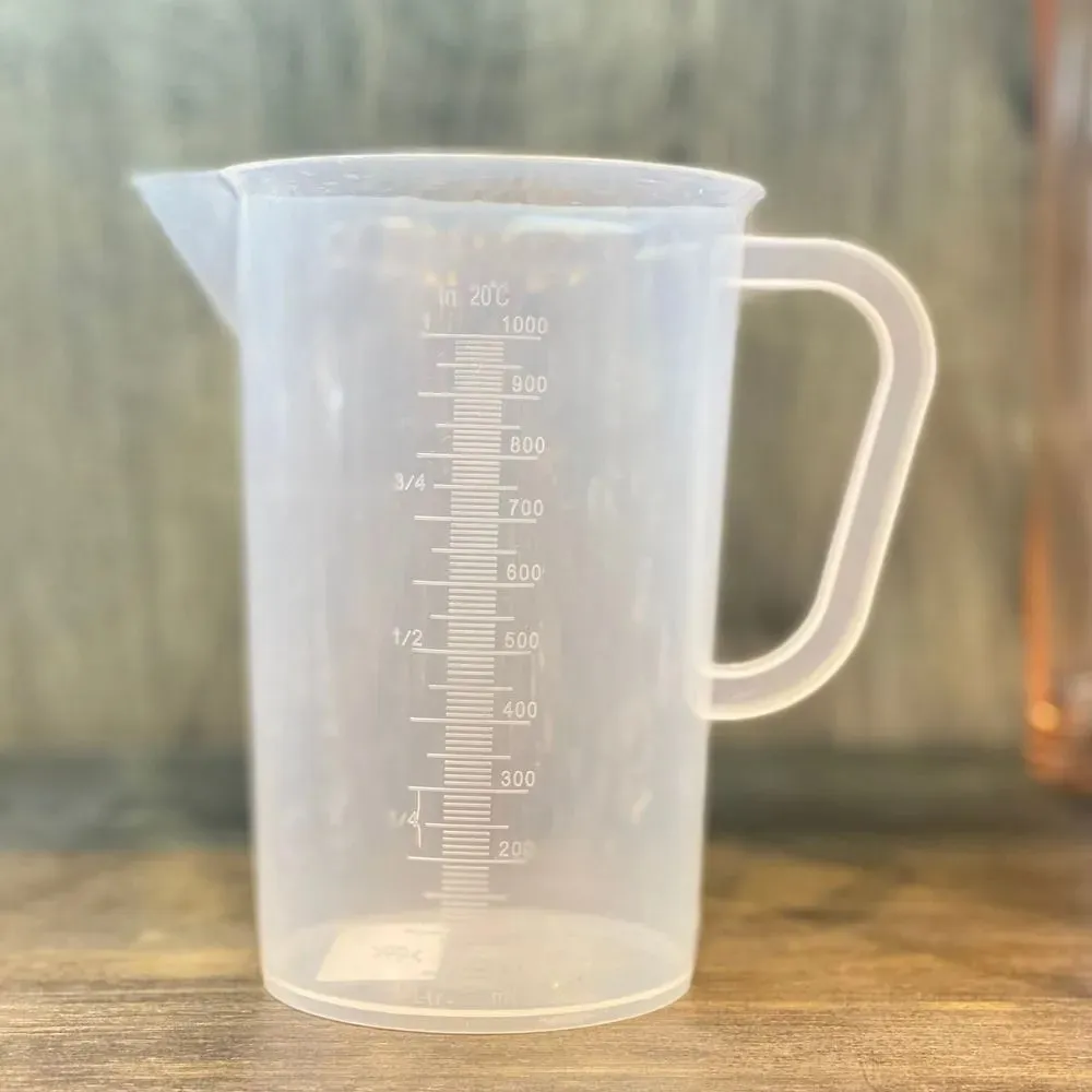 [30210] Jarra Plastico Medidor 1Lt