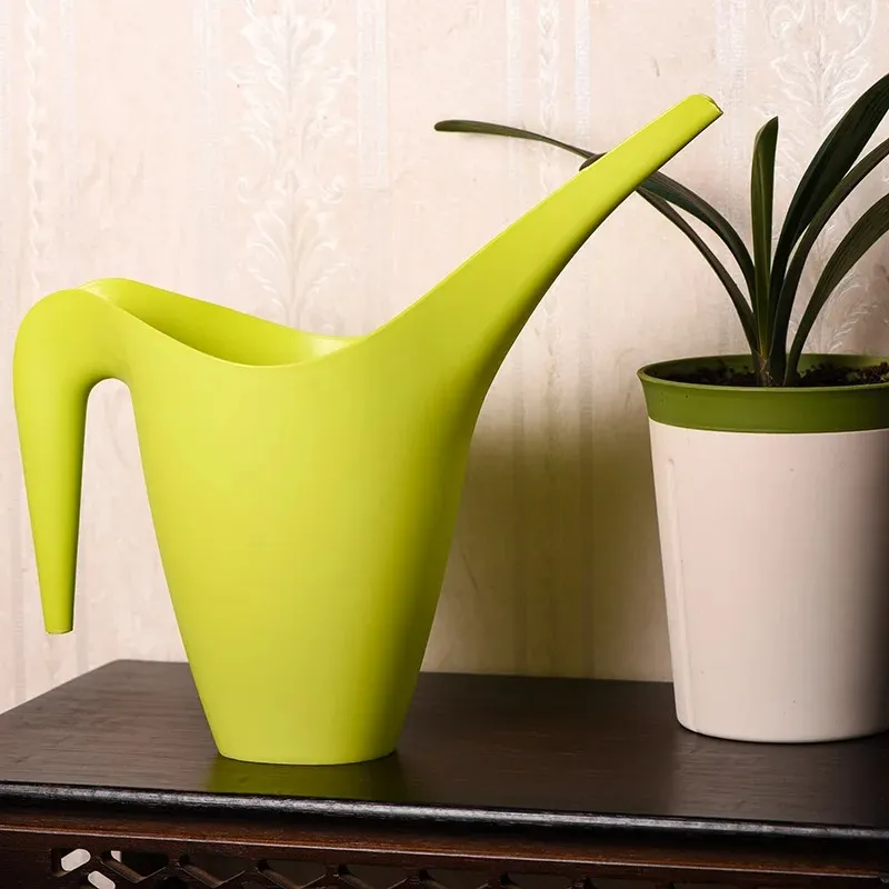 Regadera Plastica 1Lt 29*9.8*25.3Cm