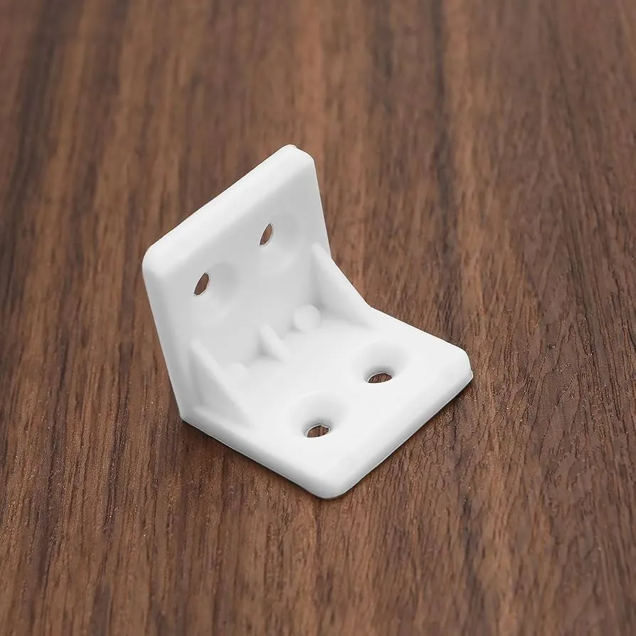 [92110] Angulo Plast Hp Blanco 27*27Mm 4Agujero