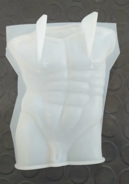 Molde S. Cuerpo Caballero 90*75Mm