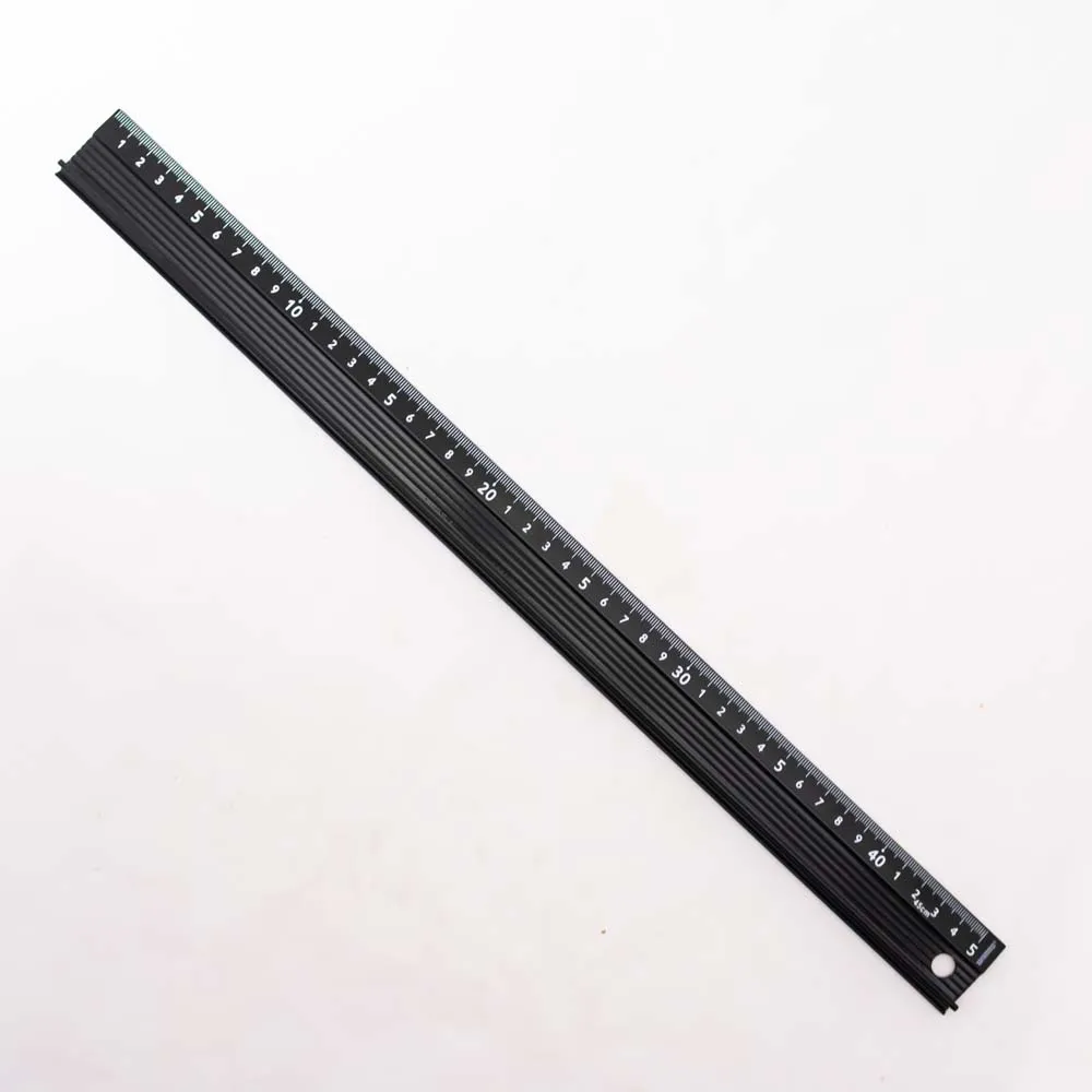 [W0256C] Regla De Alineacion De Aluminio 45Cm Wynns